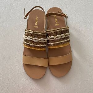 Aldo Genuine Leather Beaded Shell Sandals | Boho Beach Summer Sandals Tan Size 9